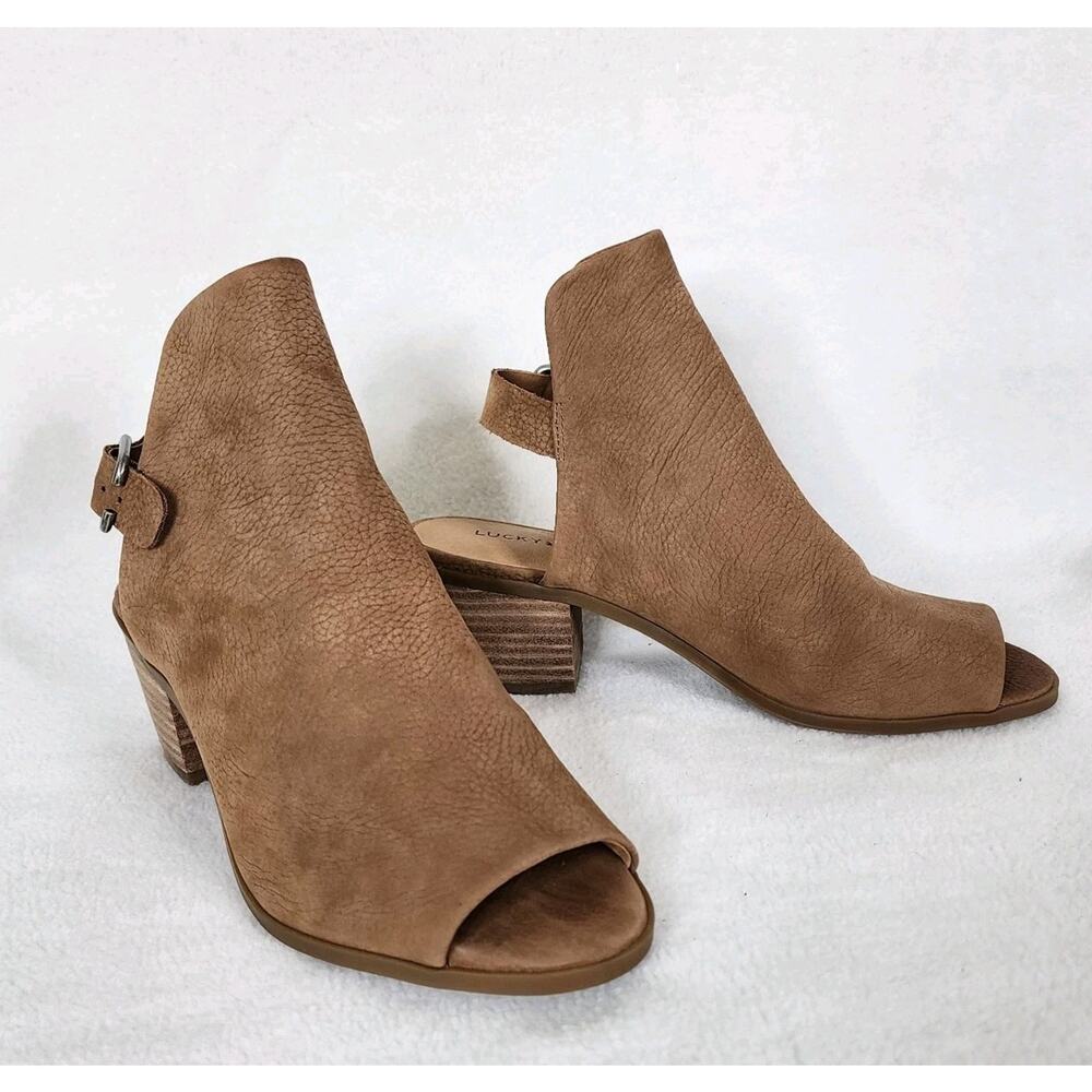 Lucky Brand Sandal Obelia Tan Suede Leather Peep Toe Slingback Block Heels Sz 9